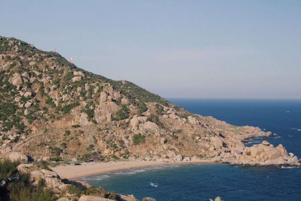 Mũi Dinh Ninh Thuận - Khám Phá Sa Mạc Vàng Hoang Sơ 2025